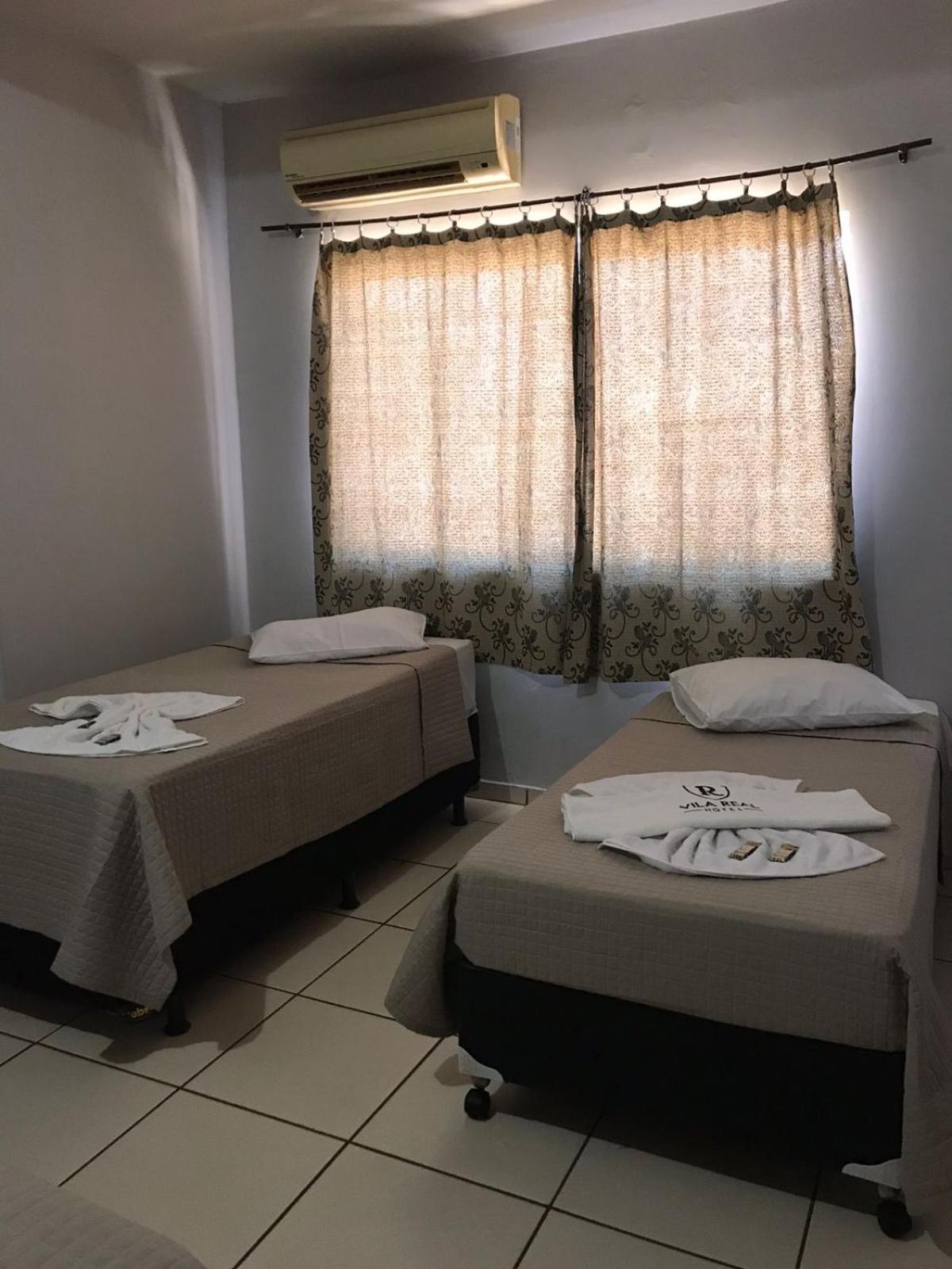 Hotel Vila Real Dourados Luaran gambar
