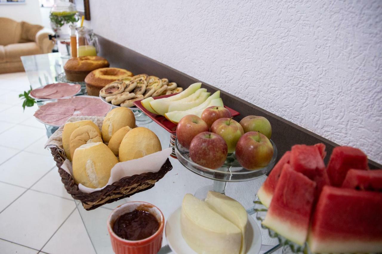 Hotel Vila Real Dourados Luaran gambar